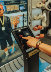 Crocs Echo Wave experiential retail activation with virtual try on mirror at JD Sports Highpoint